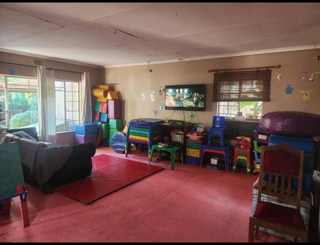 3 BEDROOM HOUSE FOR SALE IN ROODIA
